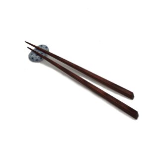 REPOSA DE PALILLOS SASHIMI + PALILLOS DE MADERA MARRÓN CLARO